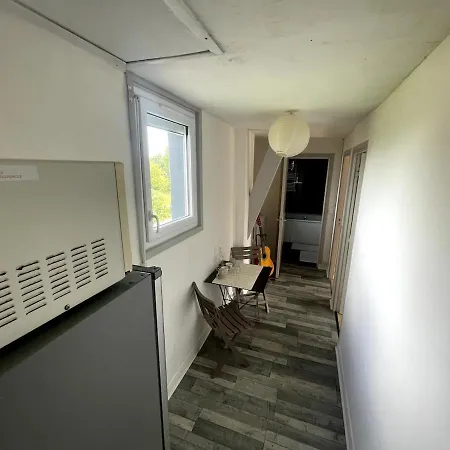 Au Calme A La Campagne 住宿加早餐酒店 Montreuil-sur-Lozon